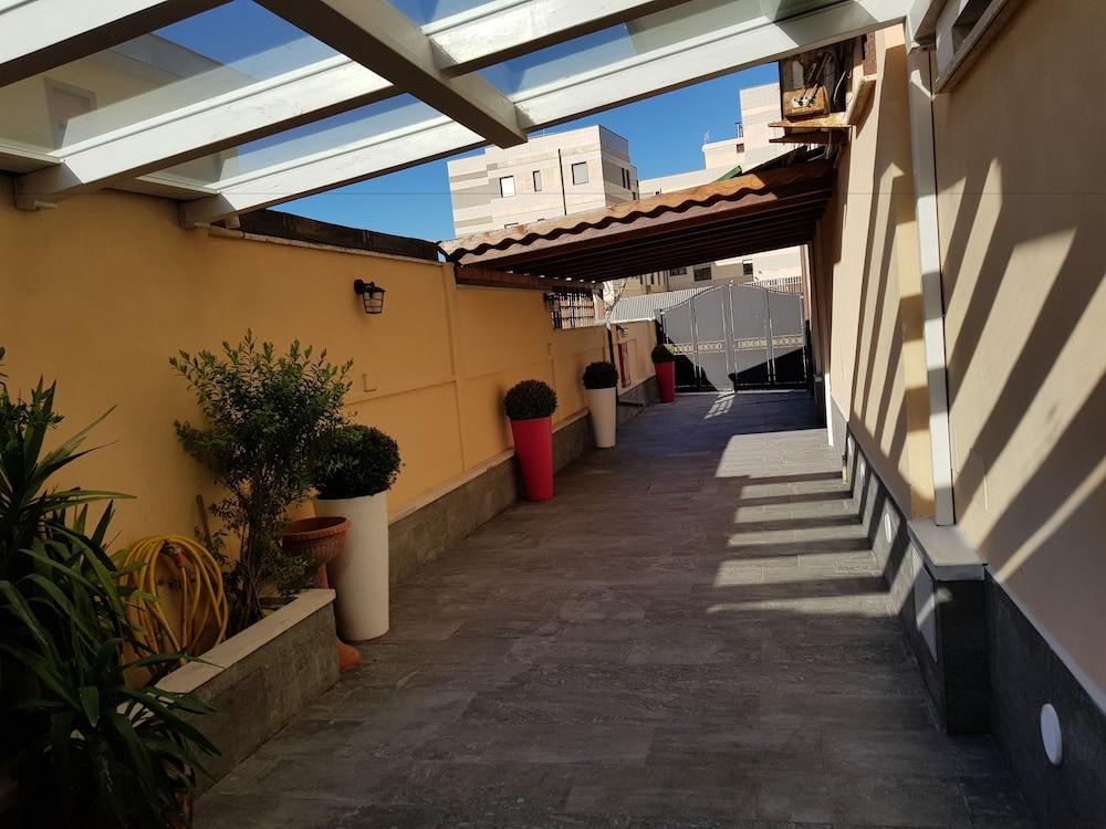 La Lira Bed & Breakfast Fiumicino Exterior photo